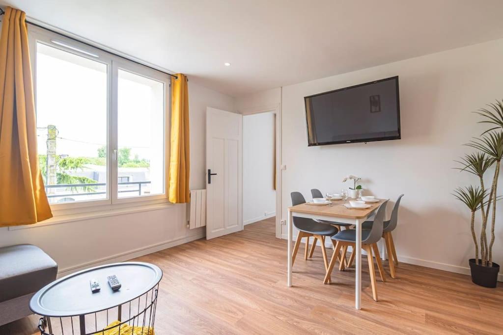 "Le Chaleureux" Appartement Pour 4 Personnes Isles-sur-Suippe Exterior photo